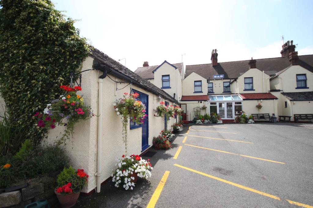 Meadows Way Guest House Uttoxeter Exterior photo